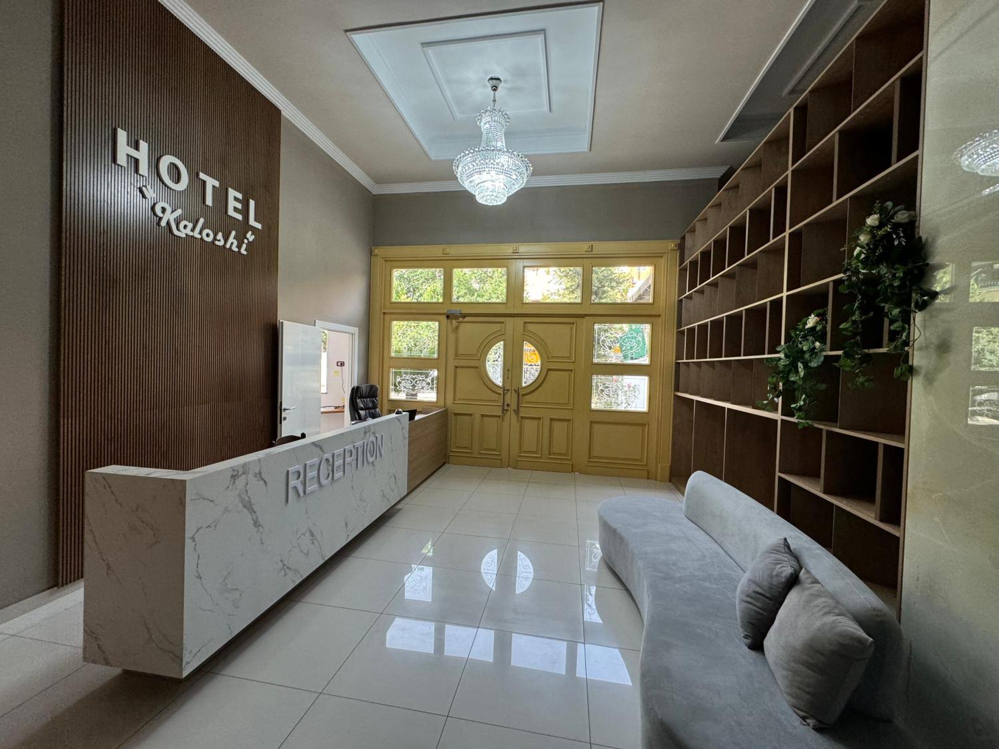 Hotel Kaloshi Mezez Kültér fotó